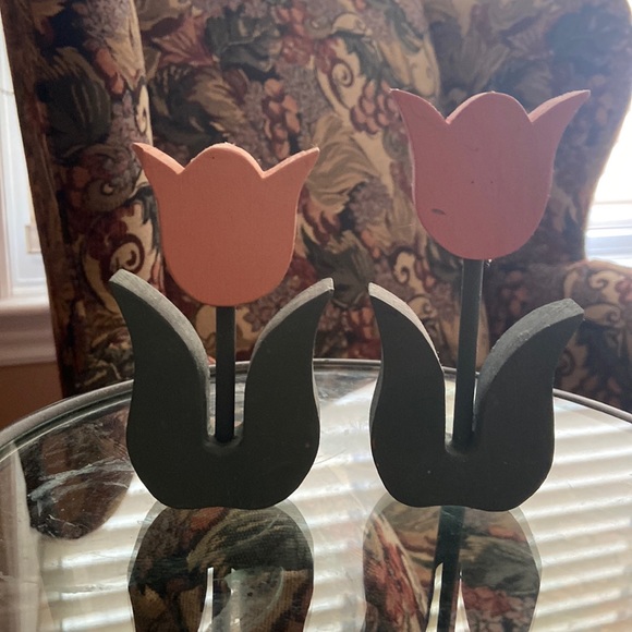 Other - Small Wooden Flower Accents